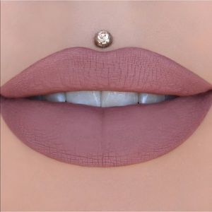 Jeffree Star DECEASED Velour Liquid Lipstick
